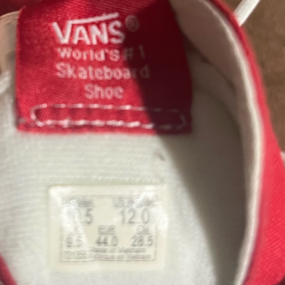 Vans red shoes - Picture 3 of 4